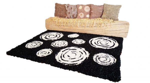 Satay wood slice rug - Image 2