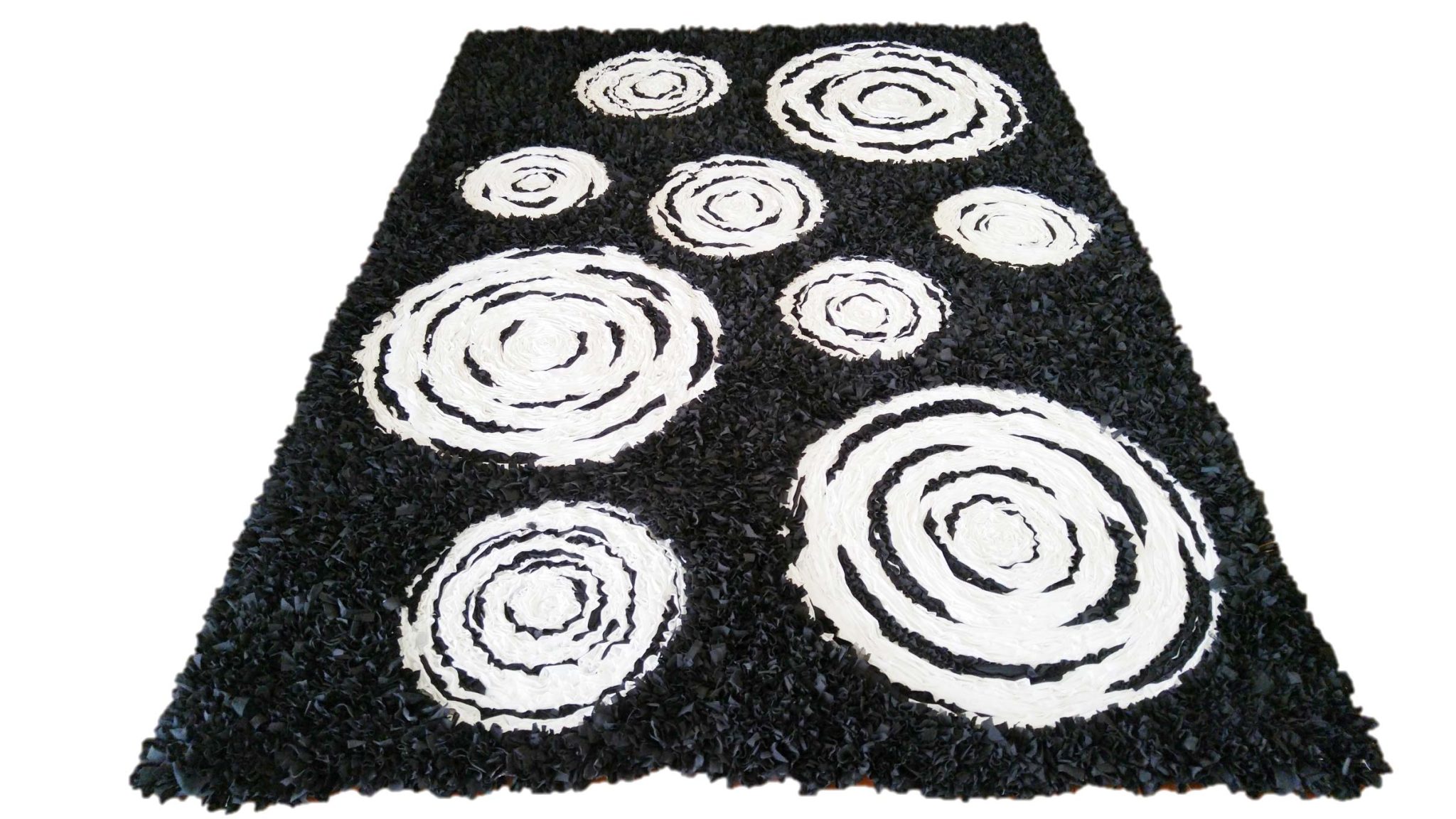 Satay wood slice rug - Image 3