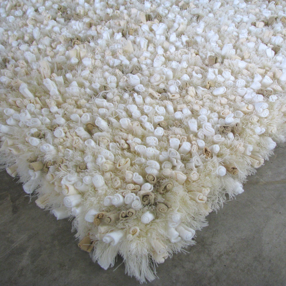 Fleece with angel hair rug